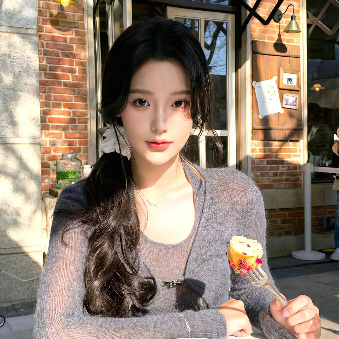 美丽笨女人